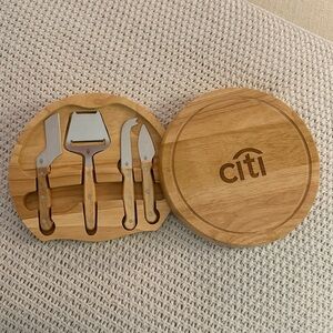Citi Cheese Knife charcuterie board
